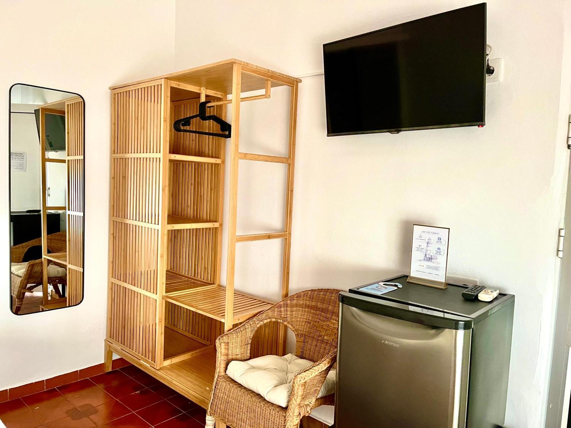 Hostal El Faro Chipiona Luaran gambar
