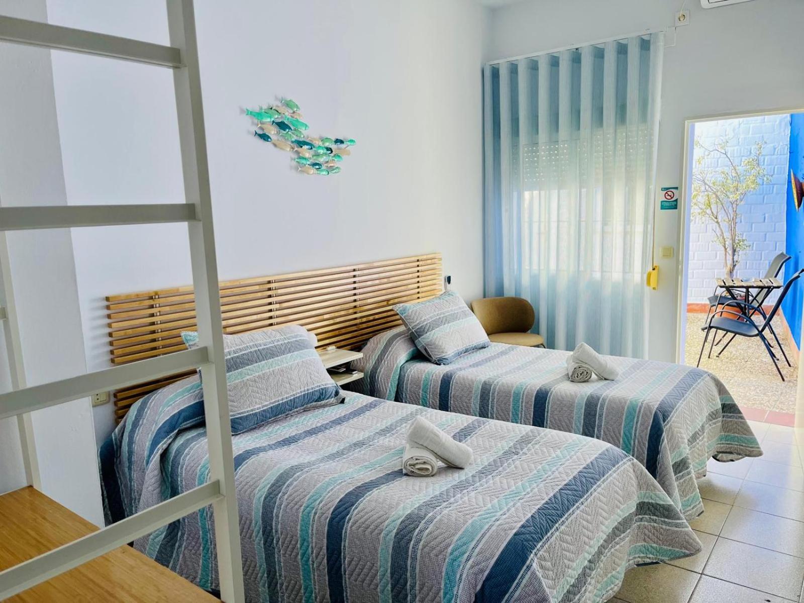 Hostal El Faro Chipiona Luaran gambar