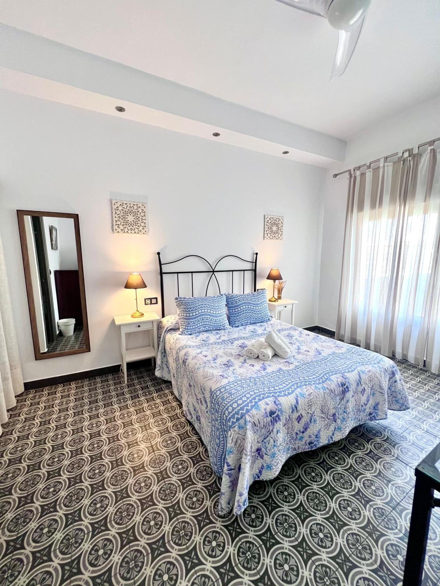 Hostal El Faro Chipiona Luaran gambar