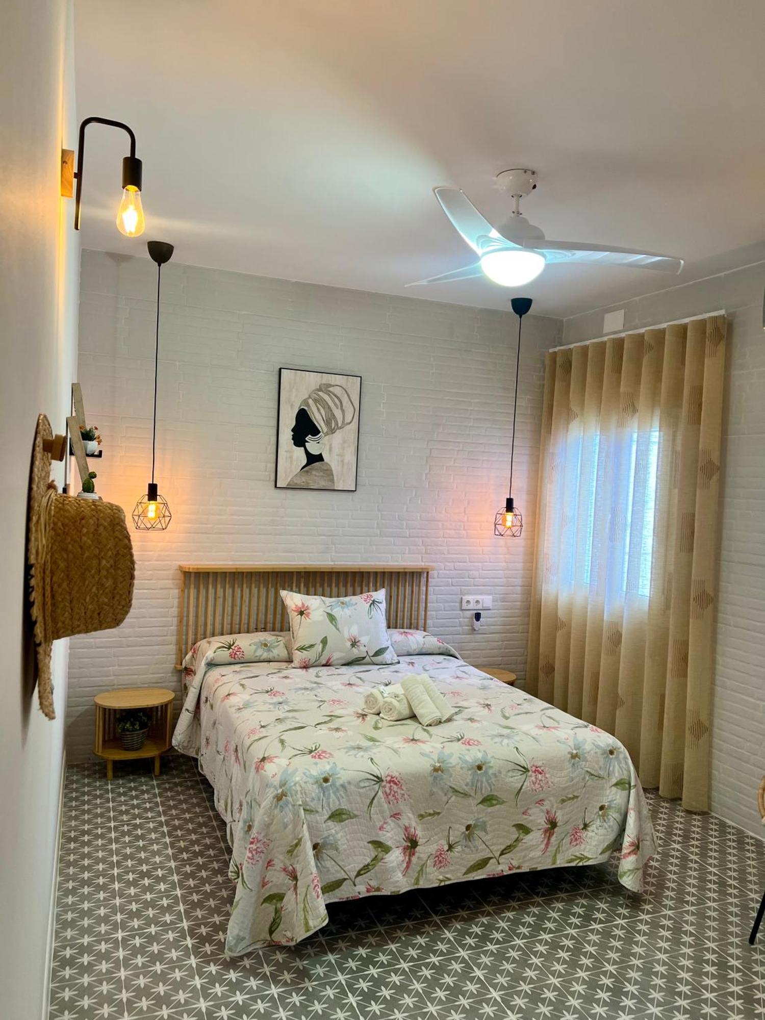 Hostal El Faro Chipiona Luaran gambar
