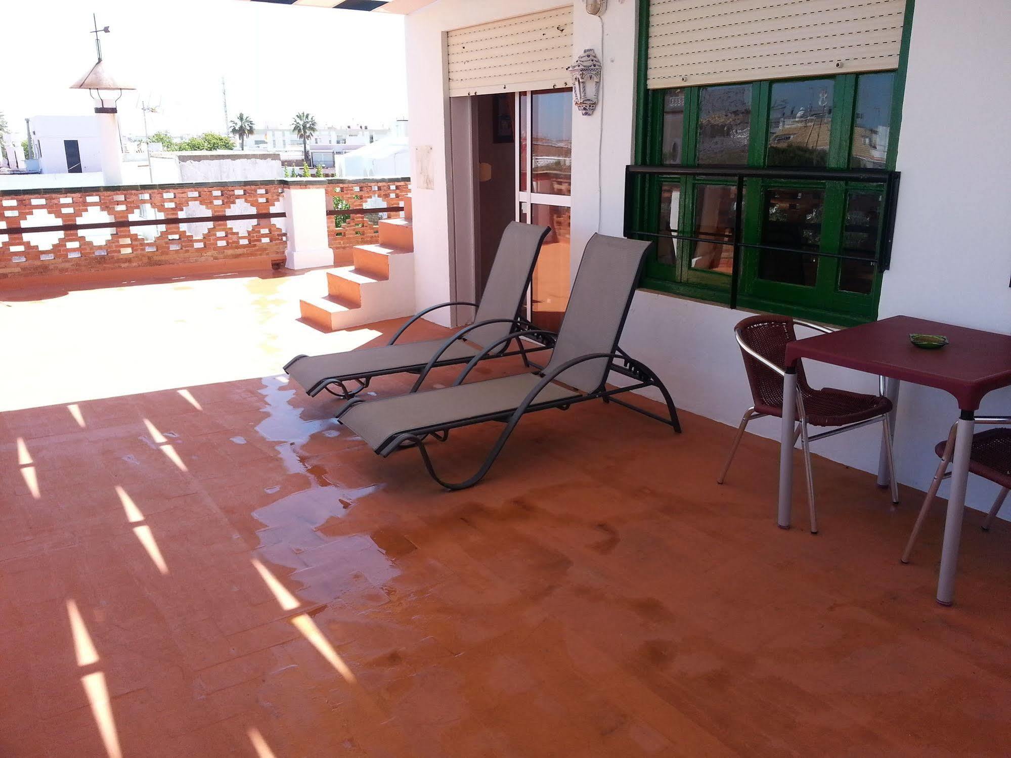 Hostal El Faro Hotel Chipiona Luaran gambar